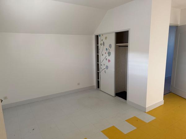 Maison 7 pièces à vendre Naintré - 86530 / Réf: 11931