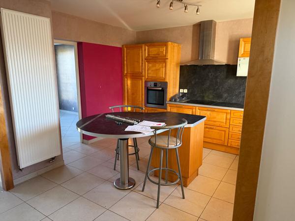 Maison 7 pièces à vendre Naintré - 86530 / Réf: 11931