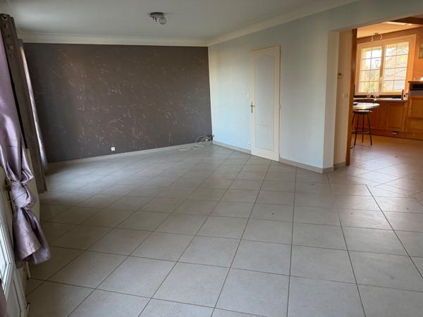 Maison 7 pièces à vendre Naintré - 86530 / Réf: 11931