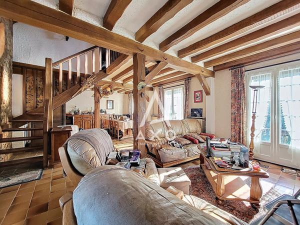 Maison de 135m² avec 3 chambres à CEPOY