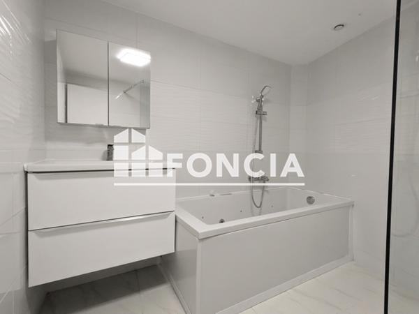 Location Maison 5 pièces 135 m² - 4 rue de la Gare Beille 72160