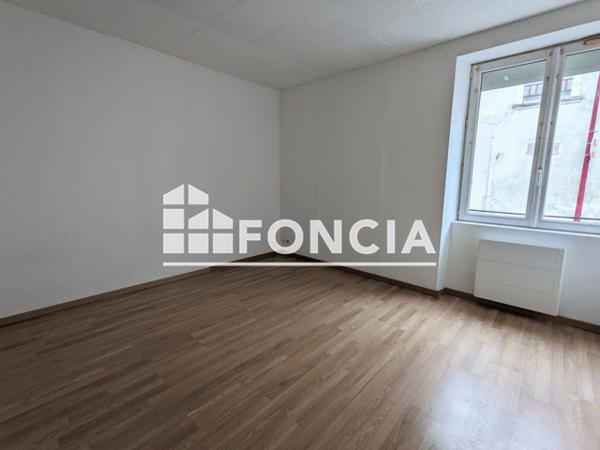 Location Maison 5 pièces 135 m² - 4 rue de la Gare Beille 72160