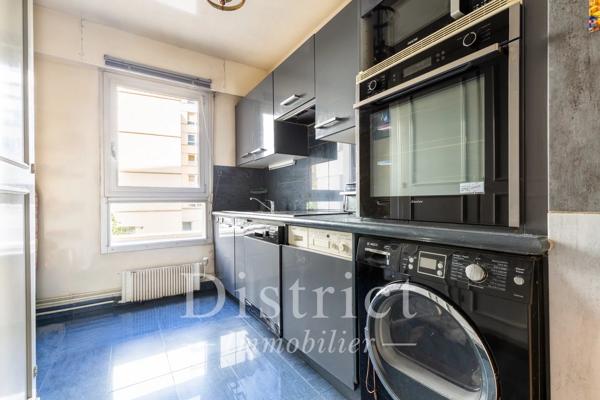 # Appartement – 68m² – Paris 8ème