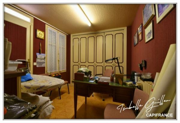 Maison Bourgeoise à vendre 6 pièces CHATEAUMEILLANT (18)