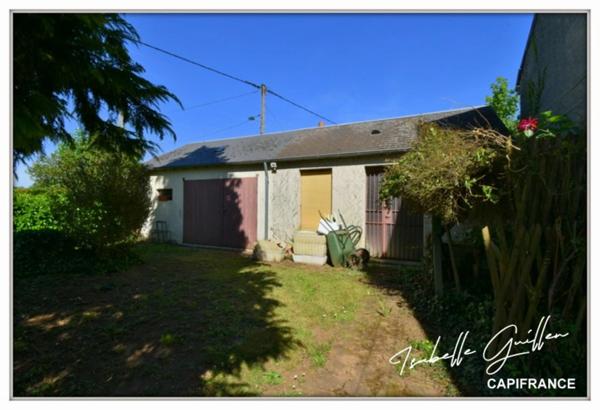 Maison Bourgeoise à vendre 6 pièces CHATEAUMEILLANT (18)