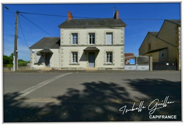 Maison Bourgeoise à vendre 6 pièces CHATEAUMEILLANT (18)