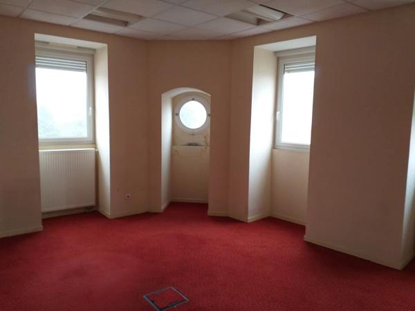 Vente Local commercial 9 pièces 273 m2 à Soissons