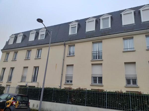 Vente Local commercial 9 pièces 273 m2 à Soissons