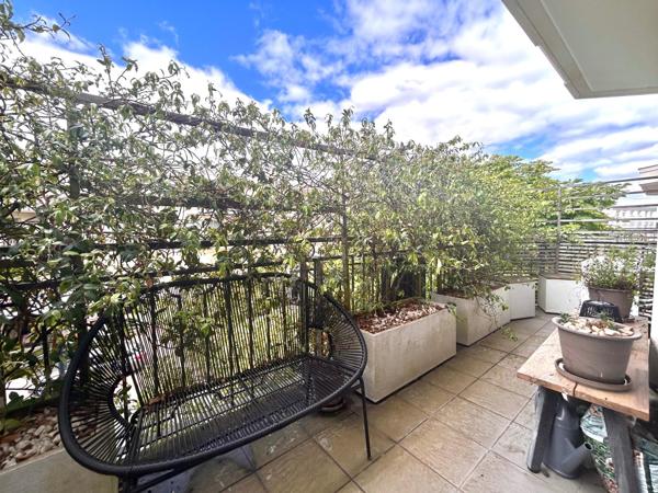 T2 avec balcon et parking