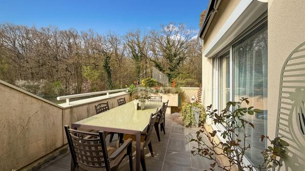 Appartement Nandy 4 pièce(s) 79.33 m2