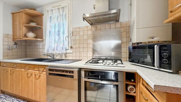 Appartement Nandy 4 pièce(s) 79.33 m2