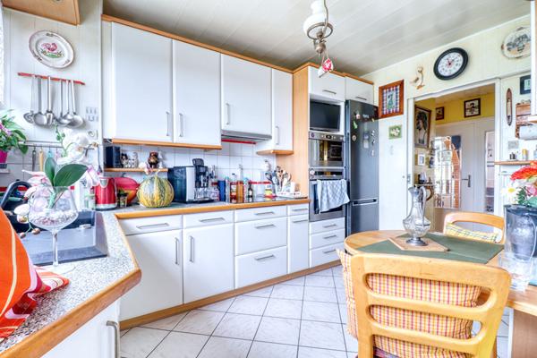 À vendre (vente viagère) : Appartement 3 pièces à Strasbourg - Montagne Verte