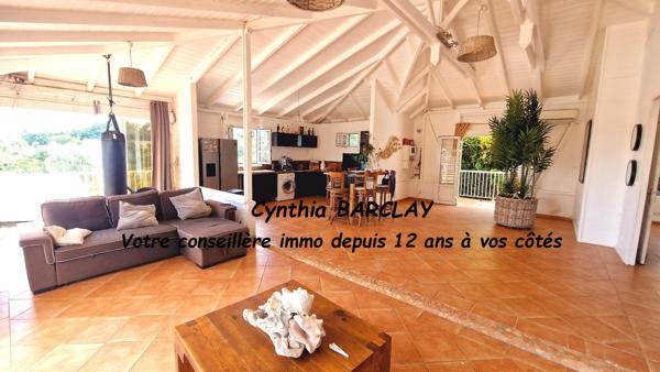 Maison à LES TROIS ILETS (97229)
