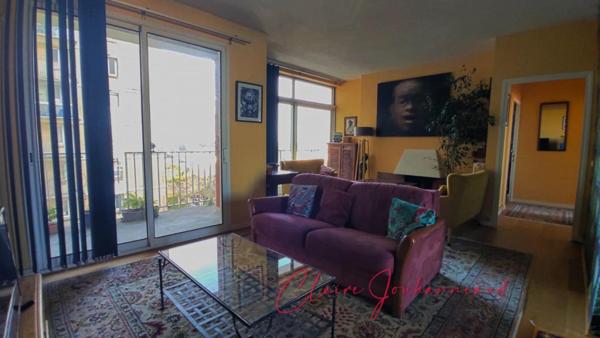 Appart 2 chambres - Vue sur le port et aperçu mer -