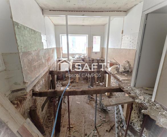 immeuble d'environ 150m² à rénover