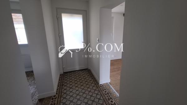 Maison
                                                                                                                                                                                                                                                                                                                        9 pièce(s)                                                                                                                                                                                                          6 chambre(s)                                                                                                                                                                                                          145  m²