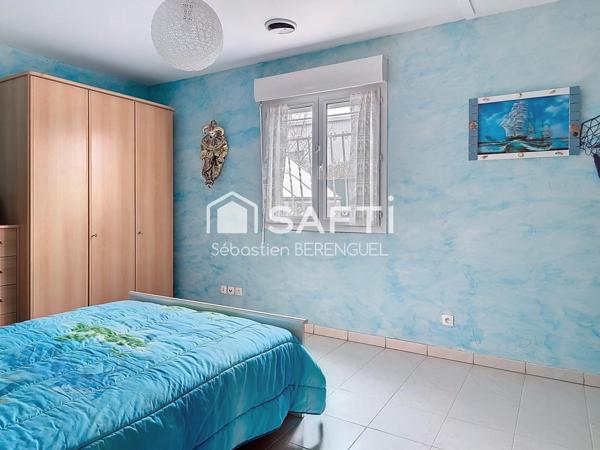 Gigean Local commercial, bureaux 180m² et maison attenante de 120m²