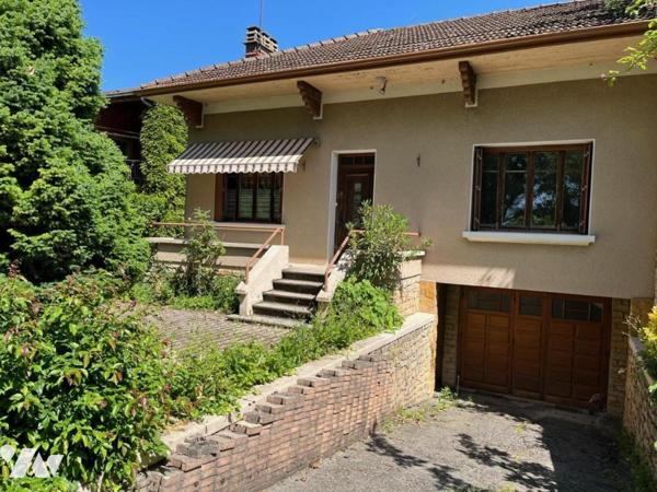 LOYETTES - CHARMANTE MAISON AU BORD DU RHONE