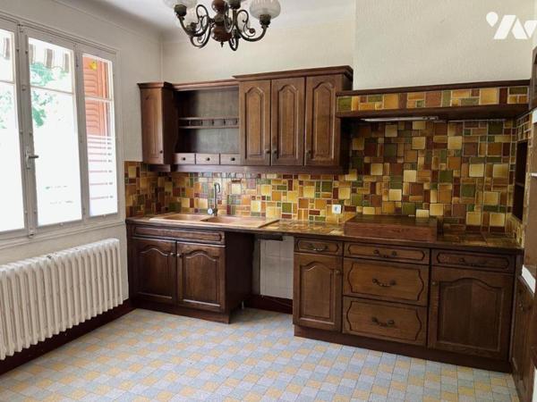 LOYETTES - CHARMANTE MAISON AU BORD DU RHONE