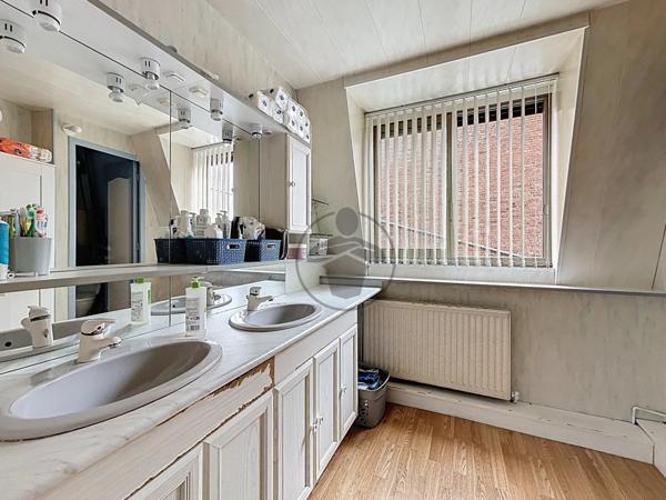 Vente Maison 5 pièces 93 m2 à Saint-Quentin