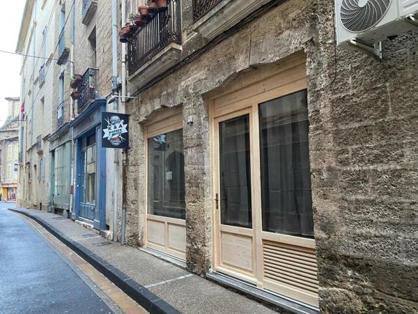 Immeuble de rapport - 3 appartements et un local commercial