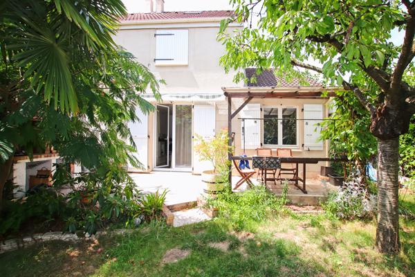 Maison 110 m2 - Jardin sans vis-à-vis - Garage