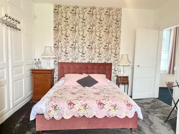 Magnifique maison de Maître du XIXè s. rénovée avec respect des codes de l'ancien