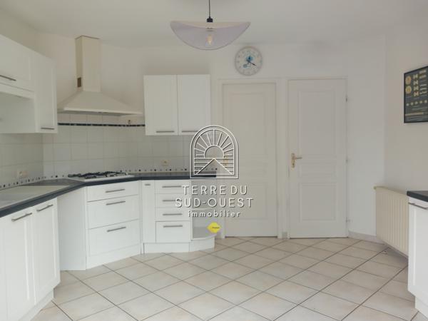 Maison 5 pièce(s) 4 chambre(s) 162 m²