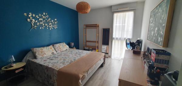 APPARTEMENT REZ DE JARDIN AVEC TERRASSE