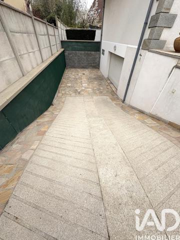 Maison à vendre 6 pièces 121 m² Livry-Gargan