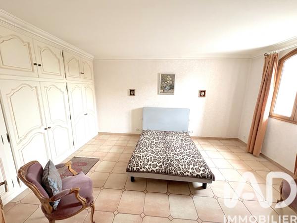 Maison à vendre 6 pièces 121 m² Livry-Gargan