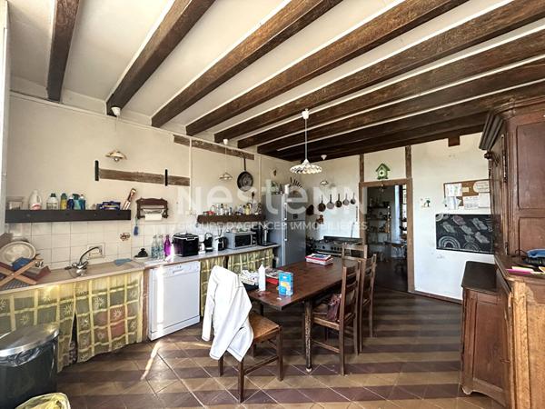 LONGÈRE BAUDRES 5 CHAMBRES AVEC DÉPENDANCES - PISCINE - TERRAIN - BOIS ET VUE SUR LES CHAMPS (INDRE 36)