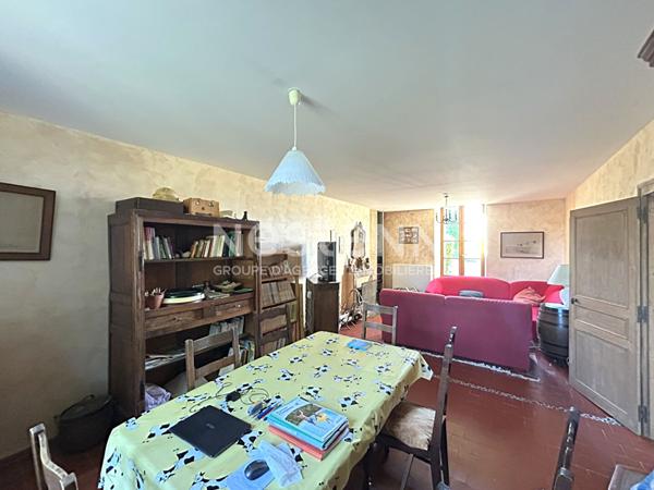 LONGÈRE BAUDRES 5 CHAMBRES AVEC DÉPENDANCES - PISCINE - TERRAIN - BOIS ET VUE SUR LES CHAMPS (INDRE 36)