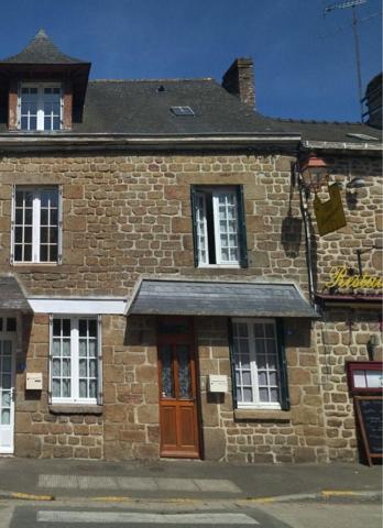MAISON F3 à LASSAY-LES-CHATEAUX