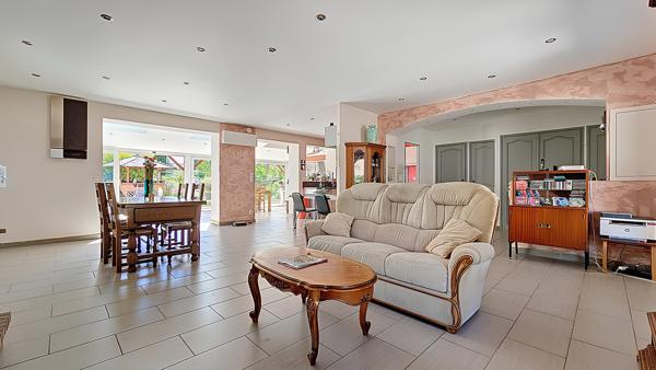 Vente / Maison avec dépendance