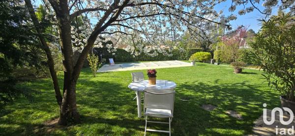 Maison à vendre 8 pièces 205 m² Saint-Cyr-au-Mont-d'Or