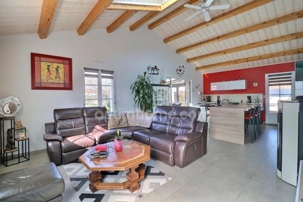 Maison T5 85m² à Notre-Dame-de-Monts (Centre-Ville)