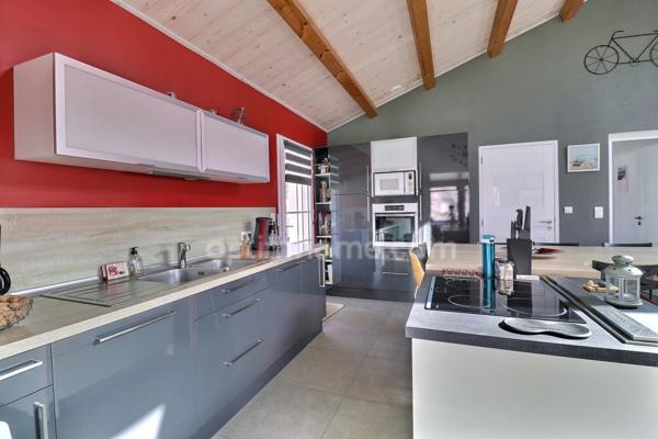 Maison T5 85m² à Notre-Dame-de-Monts (Centre-Ville)