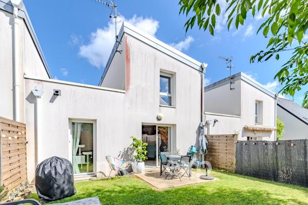 Pluneret – Maison mitoyenne 2 chambres avec garage et jardin