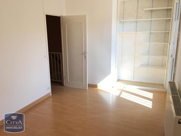 Maison à louer 5 pièces 85m²