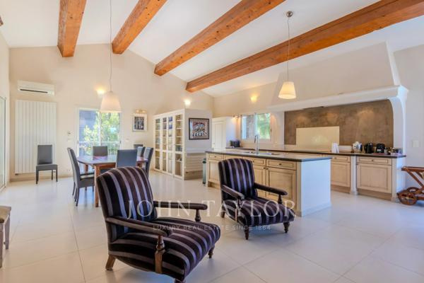 Superbe Villa Contemporaine | Antibes