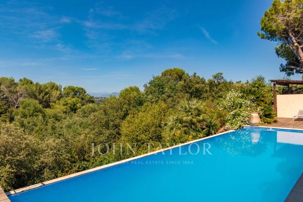 Superbe Villa Contemporaine | Antibes