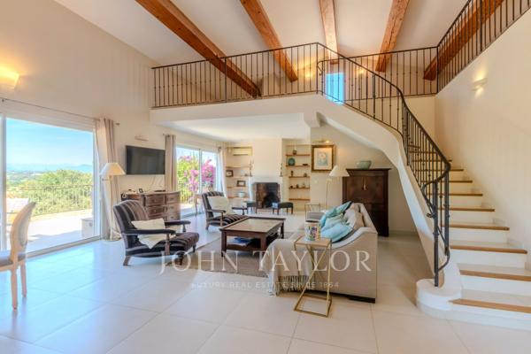 Superbe Villa Contemporaine | Antibes