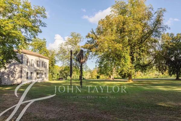 Entre deux Mers - Domaine de charme 30ha - John Taylor