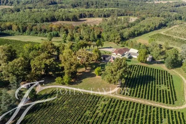 Entre deux Mers - Domaine de charme 30ha - John Taylor