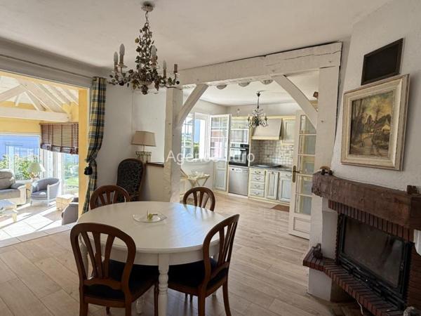 Maison - Proximite oloron-sainte-marie - Réf.:205399 PROXIMITE DIRECTE D'OLORON - BELLE MAISON T5 AVEC PISCINE ET VUE SUR LES PYRENEES ***SOUS COMPROMIS ***