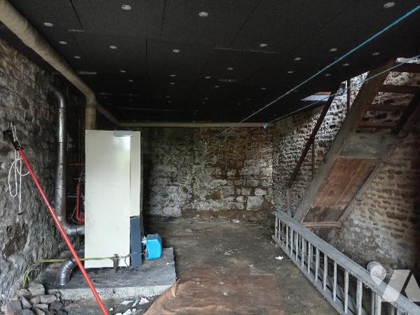 A vendre maison de bourg en pierre, sur TINCHEBRAY-BOCAGE