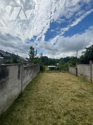 UNE MAISON A USAGE D'HABITATION