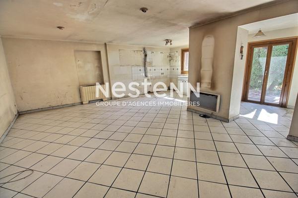 Maison Venissieux  centre ville de 74m² sur une parcelle de  388m²