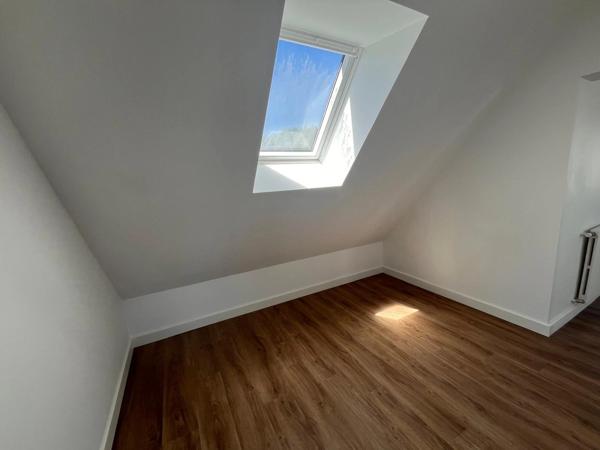 Maison entièrement rénovée d’environ 120 m² – Centre de Saint-Avé – Charme, confort et excellente performance énergétique (DPE B)